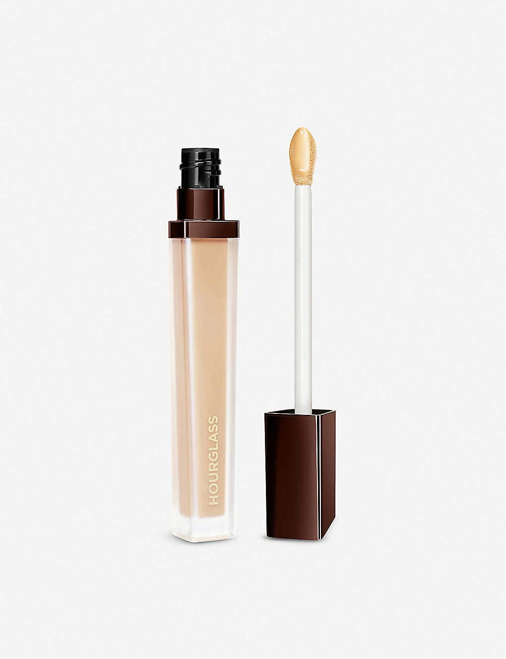 Hourglass Vanish Airbrush Concealer. Weightless and Waterproof Concealer for a Naturally Airbrushed Look. (Oat)