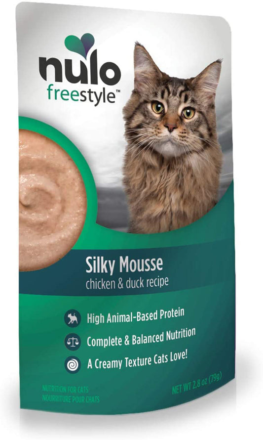 Nulo Cat Silky Mousse Cat Food Chicken Salmon 2.8 Ounces